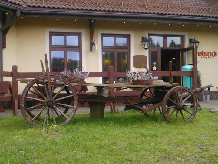 Pensjonat Cztery Pory Roku Tarnowskie Góry Buitenkant foto